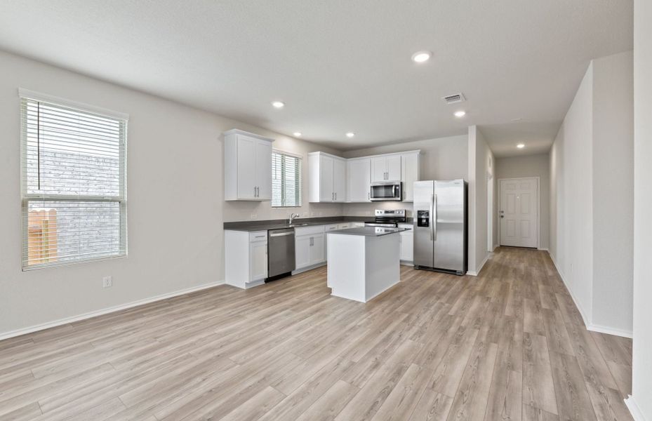 Representative unfurnished interior of a home built from the Hewitt by Pulte Homes in La Cima, San Marcos (Image 27). Representative unfurnished interior of a home built from the Hewitt by Pulte Homes in La Cima, San Marcos (Image 27).