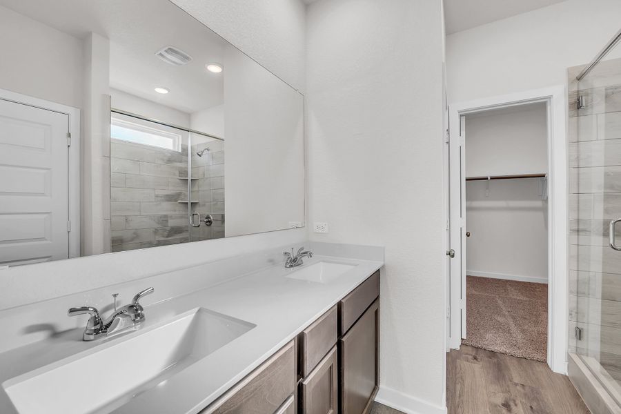Representative furnished interior of a home built from the The 2516 by Stylecraft Builders in Adaline Crossing, McGregor (Image 4).