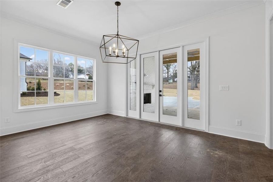 Spacious, unfurnished interior of a new home in , Suwanee (Image 72).