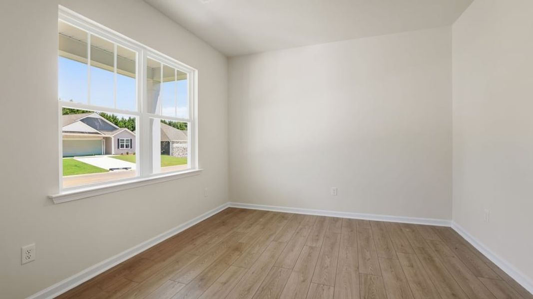 Spacious, unfurnished interior of a new home in Palmetto Valley, Anderson (Image 17).