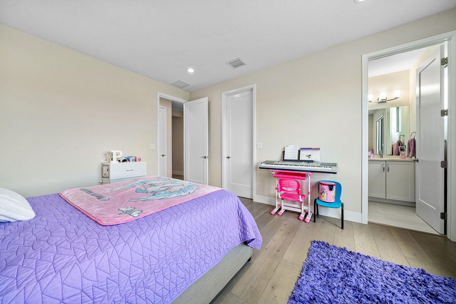 037-20021HironoLane-BocaRaton-FL-33434-F