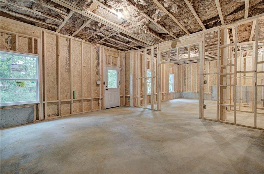 Spacious, unfurnished interior of a new home in , Adairsville (Image 16).