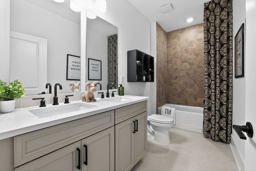 Representative furnished interior of a home built from the Santorini by Taylor Morrison in Towson Village, Peachtree City (Image 37).