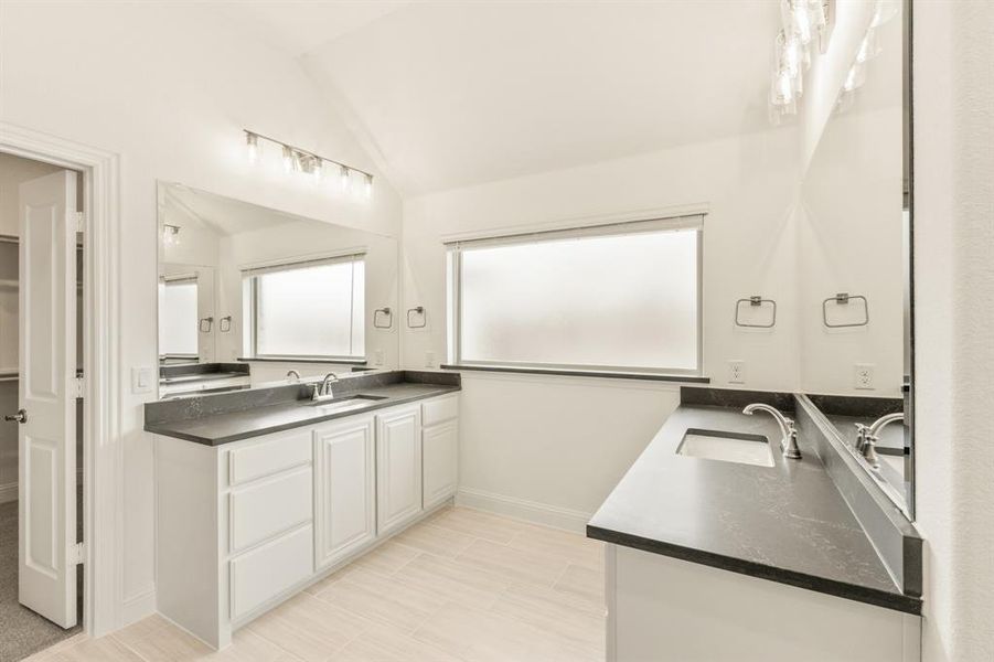 Furnished interior view inside a new home in Rockwood, Mansfield (Image 11).