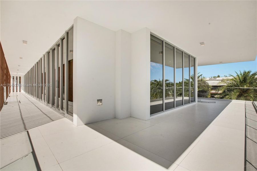 Spacious, unfurnished interior of a new home in , North Miami (Image 19). Spacious, unfurnished interior of a new home in , North Miami (Image 19).