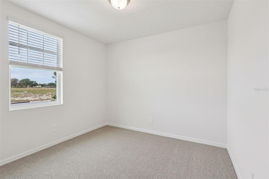 Spacious, unfurnished interior of a new home in The Reserve at Twin Lakes, St. Cloud (Image 15).
