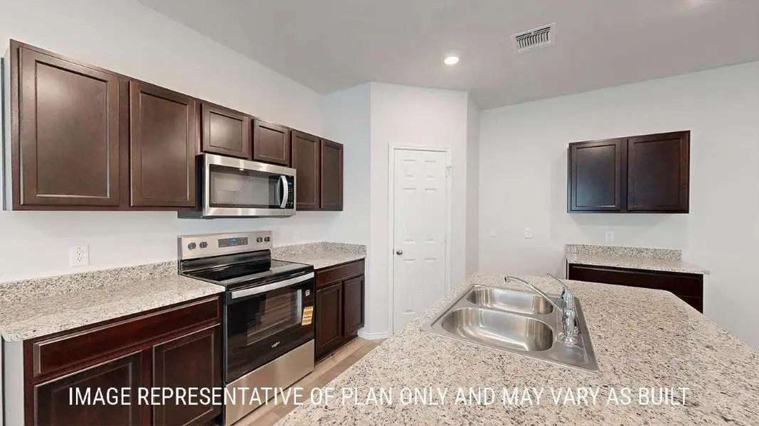 Furnished interior view inside a new home in Turnbo Ranch, Killeen (Image 4).