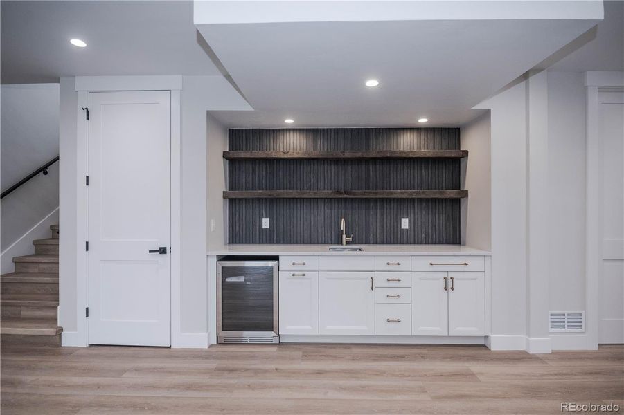 Furnished interior view inside a new home in , Kiowa (Image 15).