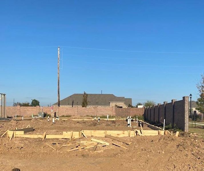 One story home with 3 beds, 2.5 baths, and 2 car garage