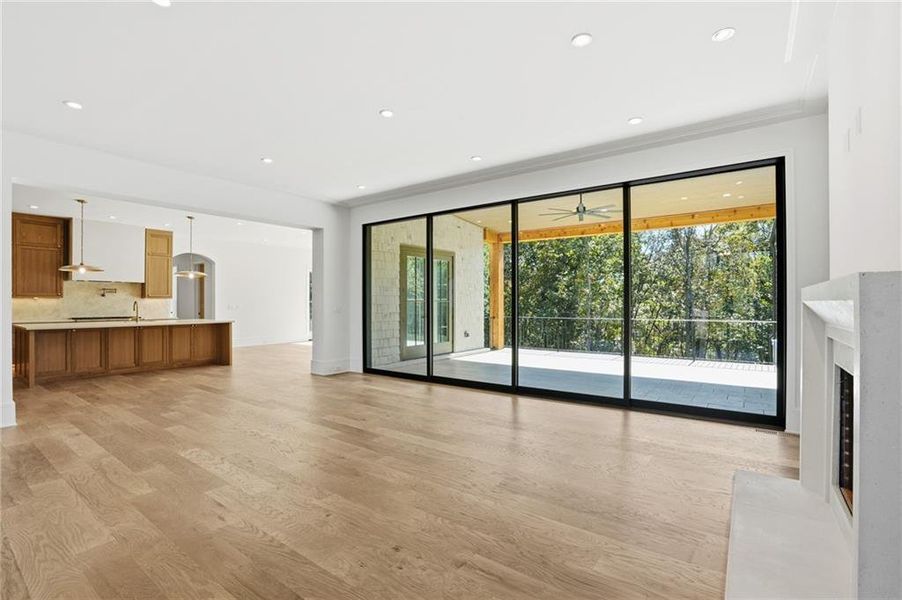 Spacious, unfurnished interior of a new home in , Roswell (Image 47). Spacious, unfurnished interior of a new home in , Roswell (Image 47).