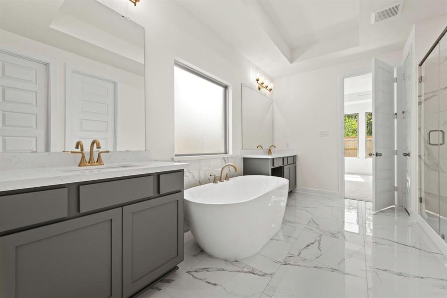 Representative image. Features, specifications, selections and colors may vary. Representative image. Features, specifications, selections and colors may vary.