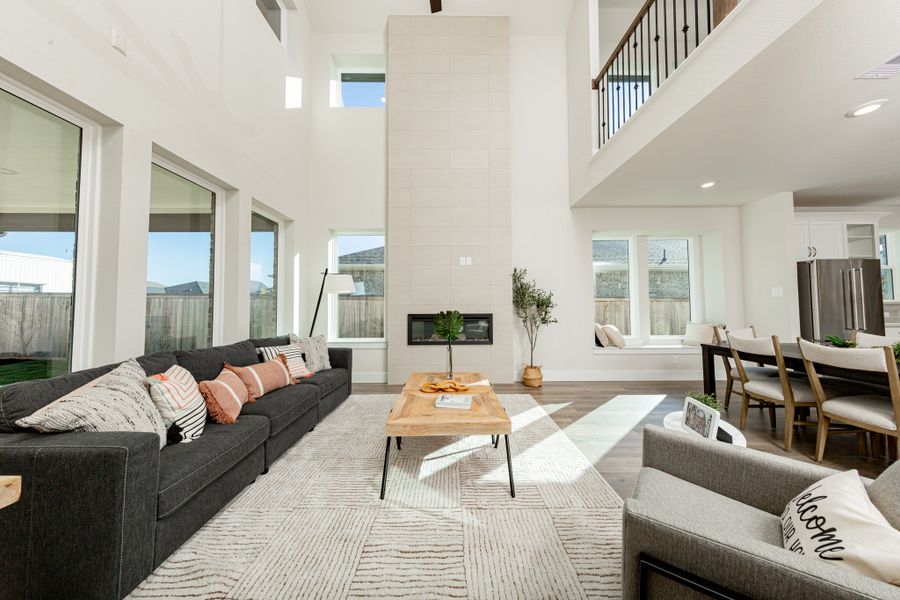 Furnished interior view inside a new home in Amira, Tomball (Image 4).