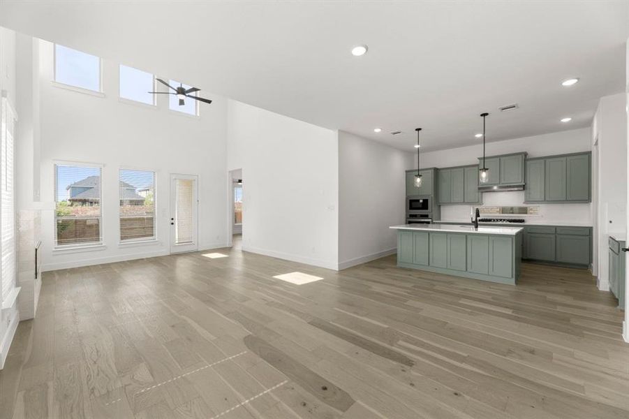 Image 30 of a home in The Villages of Hurricane Creek.