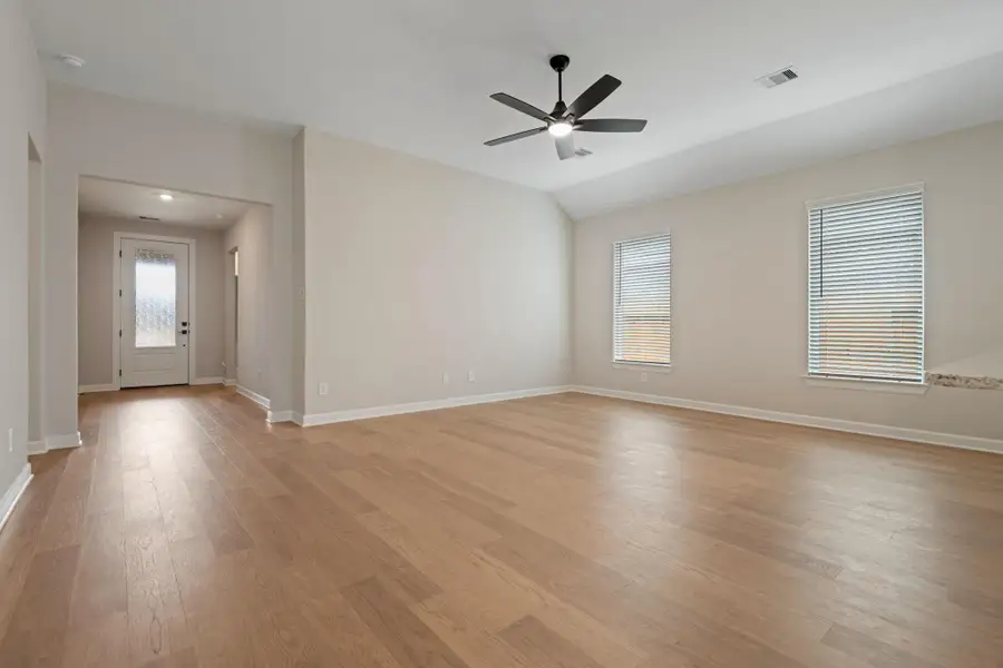 Image 8 of a home in Magnolia Woods.