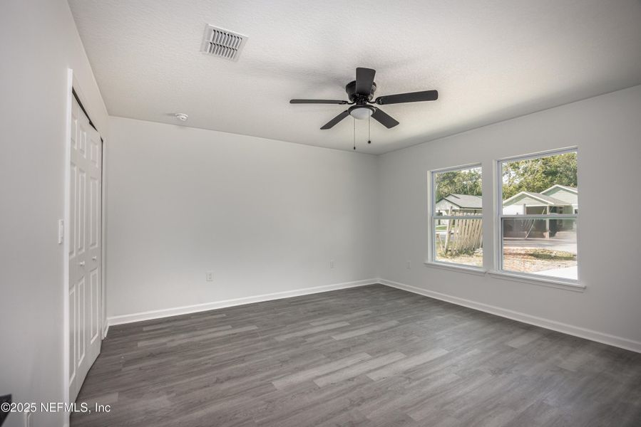 Spacious, unfurnished interior of a new home in , Gainesville (Image 17). Spacious, unfurnished interior of a new home in , Gainesville (Image 17).