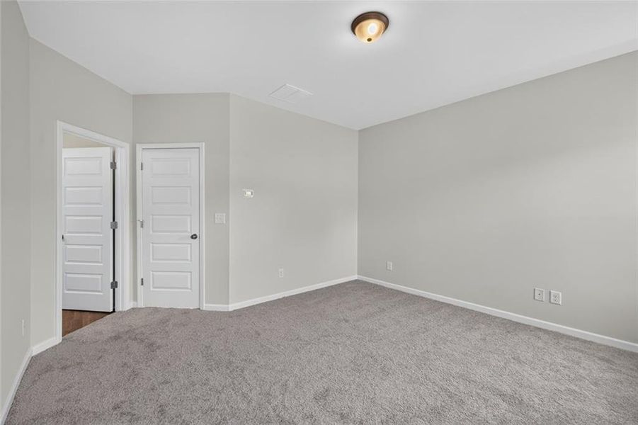 Spacious, unfurnished interior of a new home in Fairington, Cartersville (Image 27).