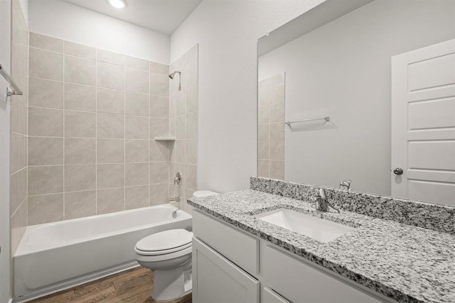 Furnished interior view inside a new home in Rocky Creek Crossing, Fort Worth (Image 4). Furnished interior view inside a new home in Rocky Creek Crossing, Fort Worth (Image 4).