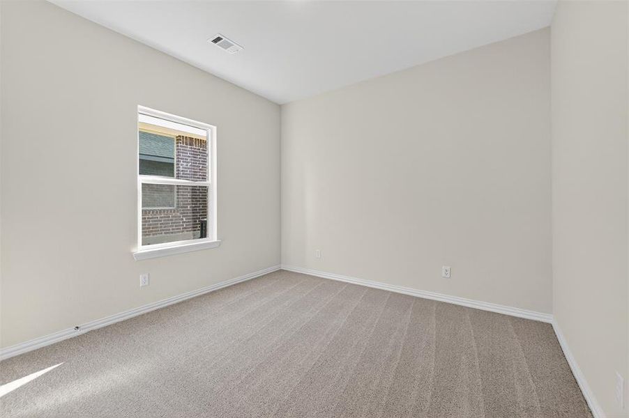 Spacious, unfurnished interior of a new home in Liberty Pointe, Gainesville (Image 34). Spacious, unfurnished interior of a new home in Liberty Pointe, Gainesville (Image 34).
