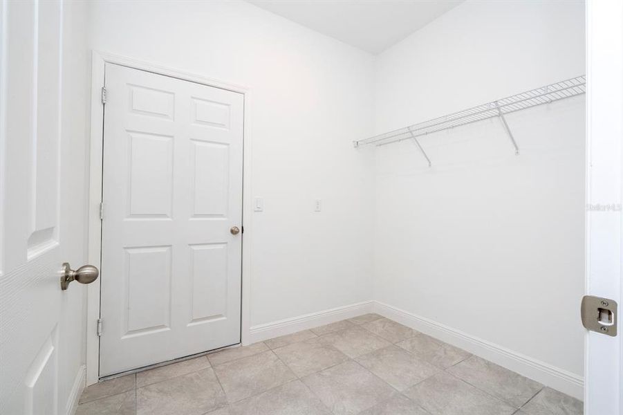 Spacious, unfurnished interior of a new home in , Ocala (Image 61). Spacious, unfurnished interior of a new home in , Ocala (Image 61).