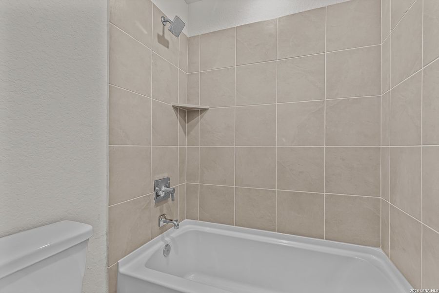 Close-up of interior finishes inside a home in Hacienda, San Antonio (Image 9).