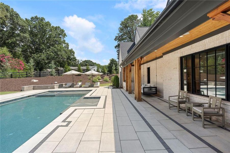 Exterior details and patio area of a home in Lyndon Creek, Milton (Image 30).