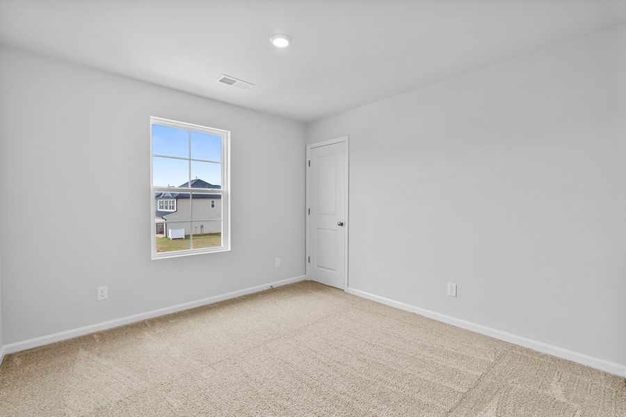 Spacious, unfurnished interior of a new home in Bell West, Kernersville (Image 32).