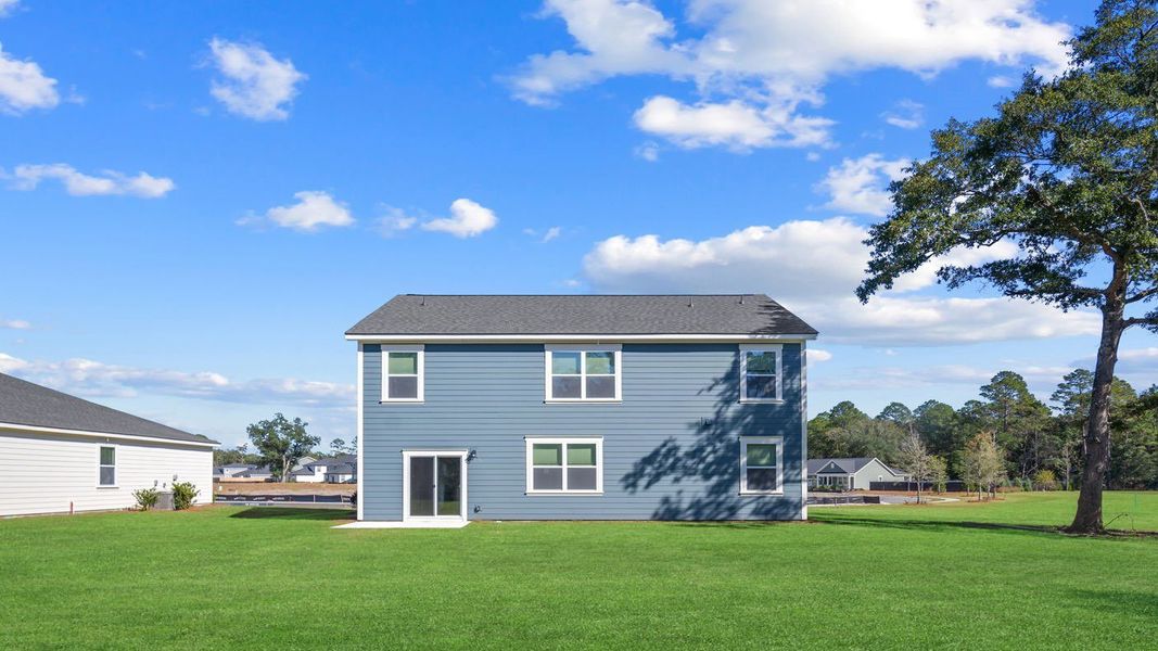 Exterior details and patio area of a home in Laurel Grove, Guyton (Image 3).