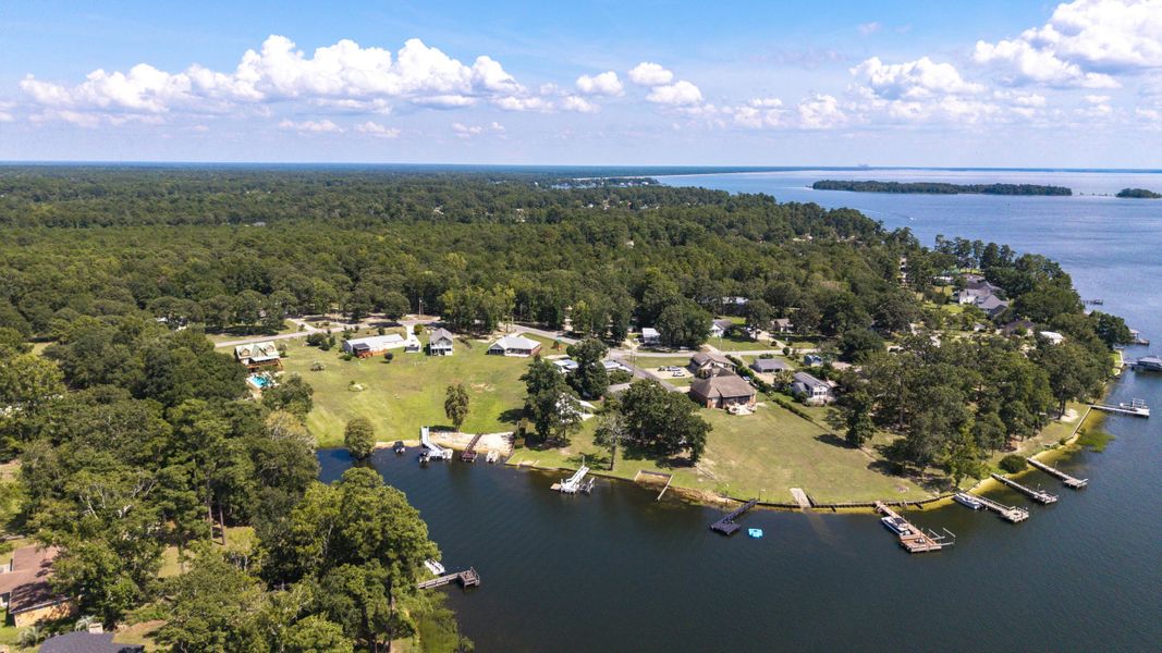 Image 38 of a home in .