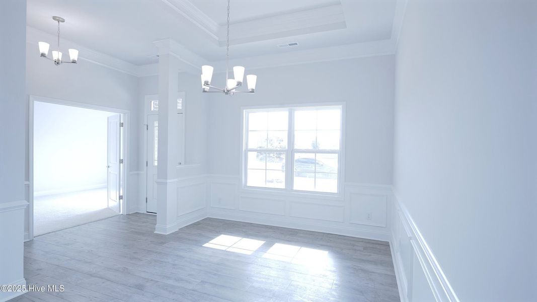 Spacious, unfurnished interior of a new home in Palmetto Creek, Bolivia (Image 8).