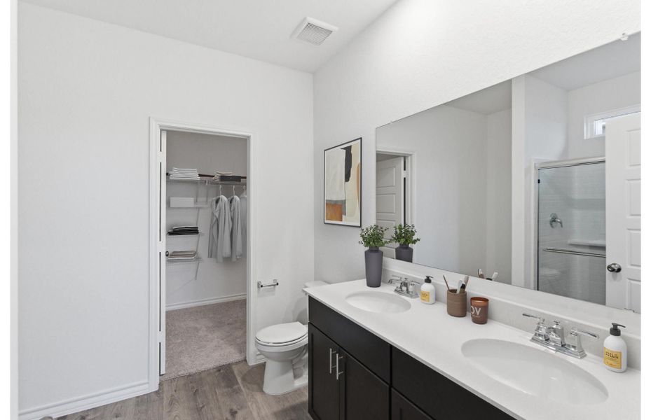 Furnished interior view inside a new home in Vista Real, Converse (Image 5).