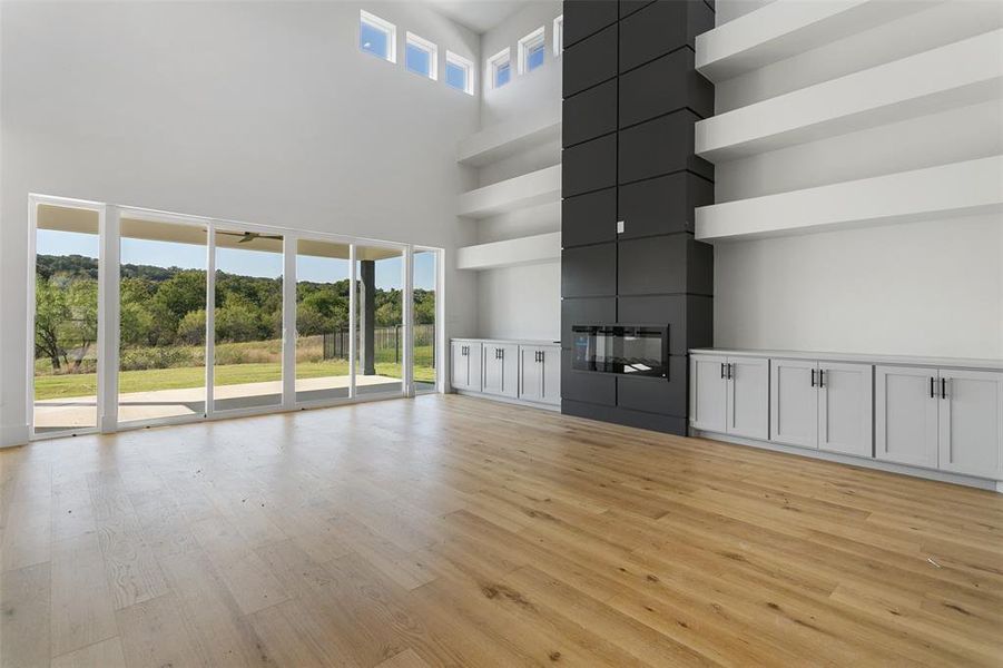 Spacious, unfurnished interior of a new home in , Fort Worth (Image 14). Spacious, unfurnished interior of a new home in , Fort Worth (Image 14).