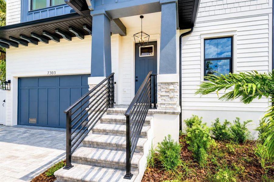Exterior details and patio area of a home in , Tampa (Image 28).