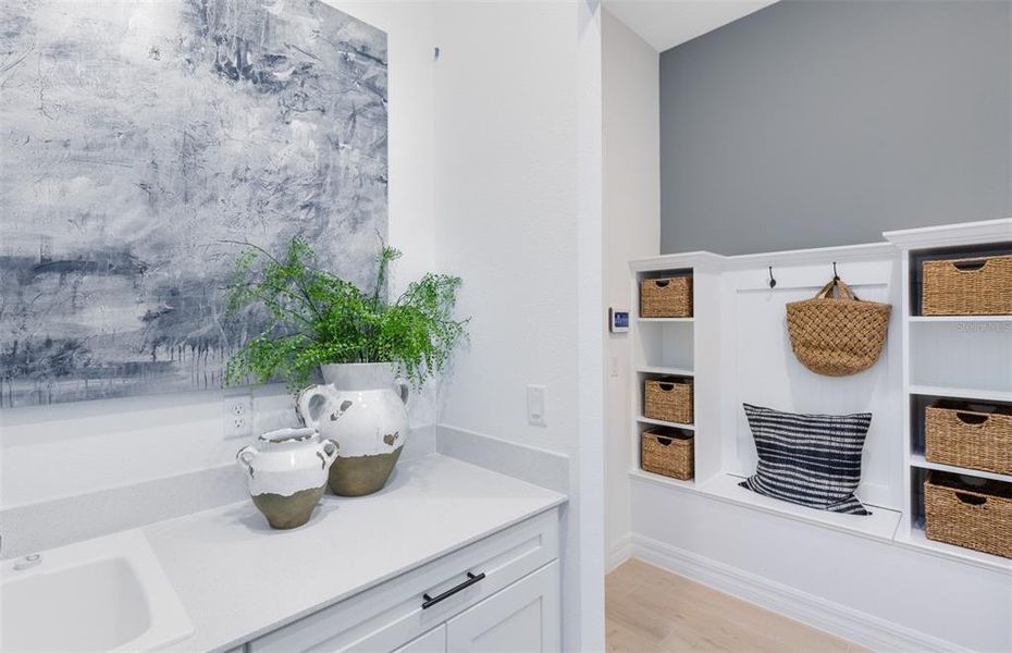 Furnished interior view inside a new home in Del Webb Minneola, Minneola (Image 6).