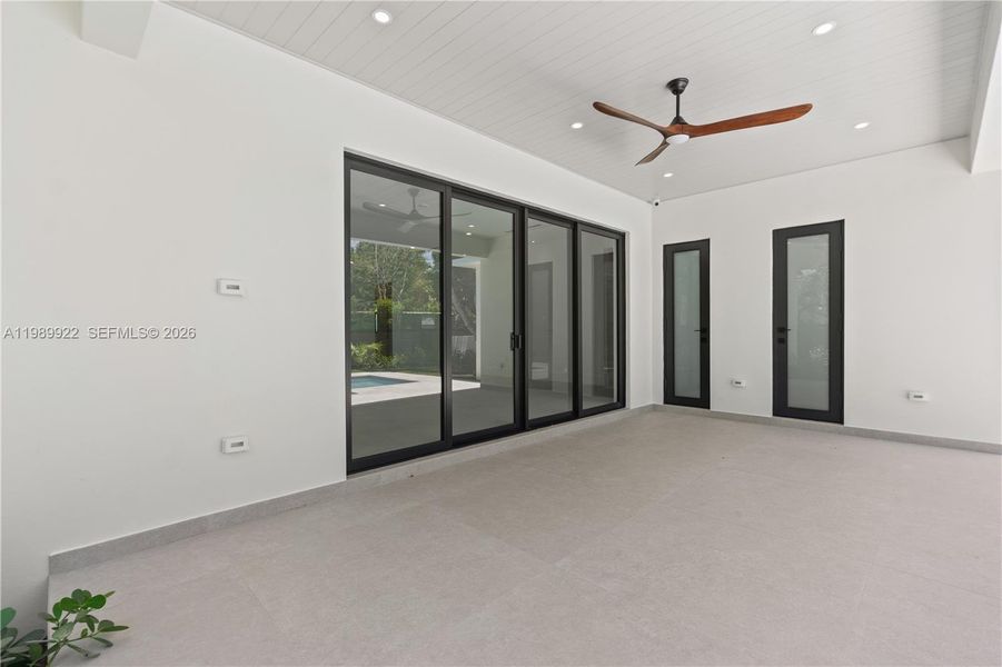 Image 38 of a home in .