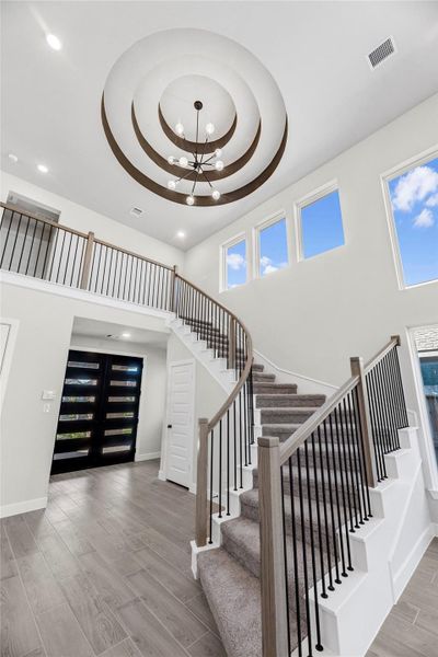 Representative image. Features, specifications, selections and colors may vary. Representative image. Features, specifications, selections and colors may vary.