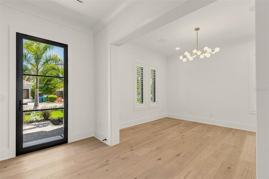 Spacious, unfurnished interior of a new home in , Tampa (Image 88).