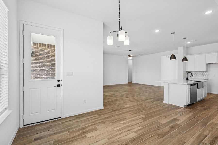 Charming dining area Charming dining area
