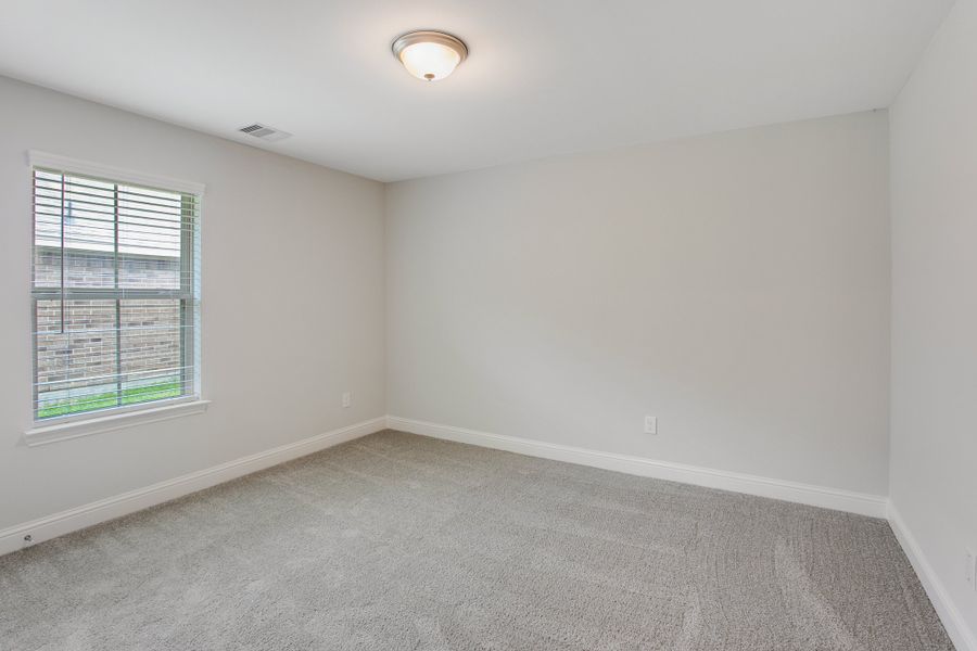 Spacious, unfurnished interior of a new home in Bayou Maison, Texas City (Image 22). Spacious, unfurnished interior of a new home in Bayou Maison, Texas City (Image 22).