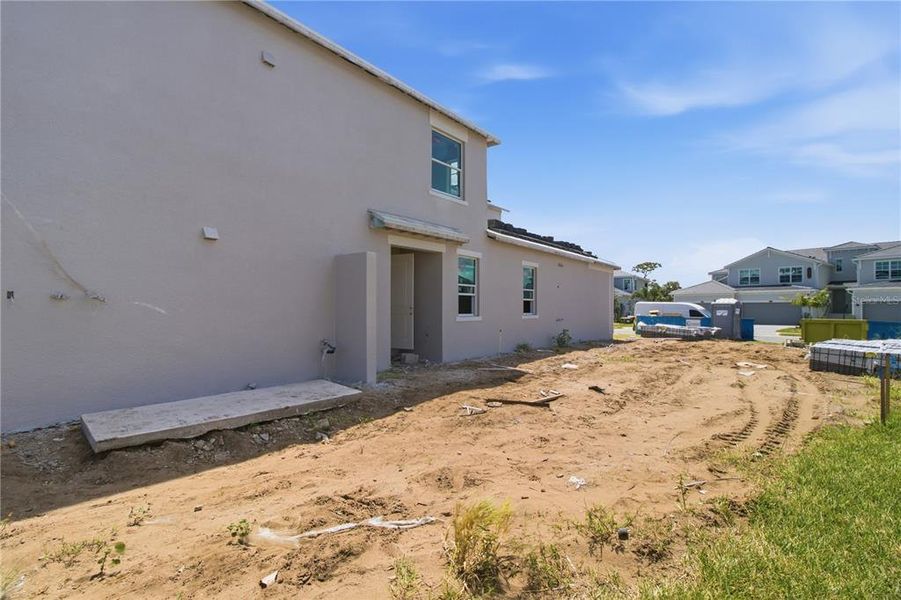 Exterior details and patio area of a home in , Lakewood Ranch (Image 3).