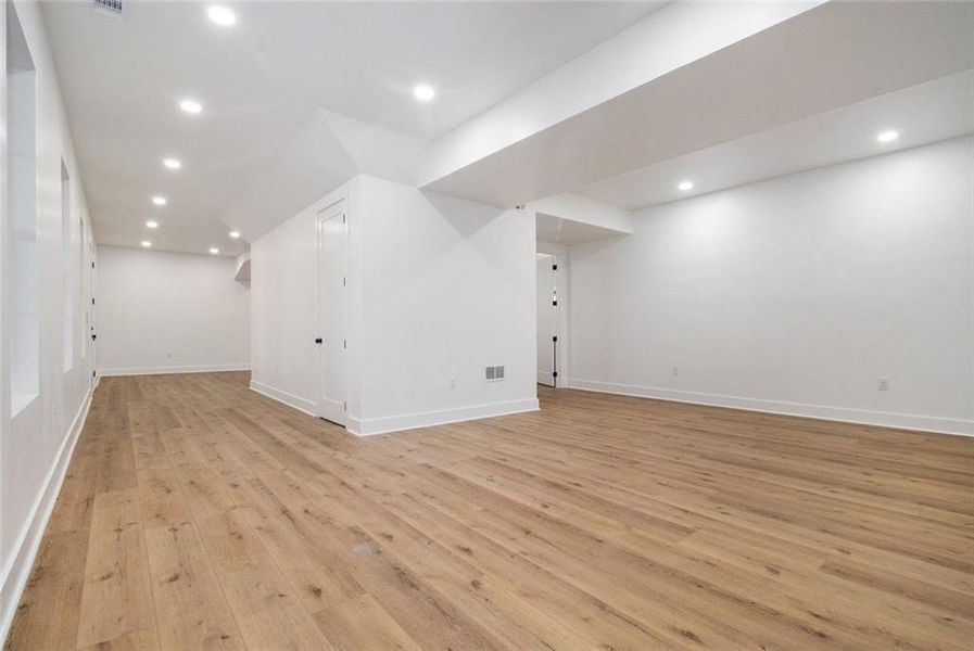 Spacious, unfurnished interior of a new home in , Dawsonville (Image 29). Spacious, unfurnished interior of a new home in , Dawsonville (Image 29).