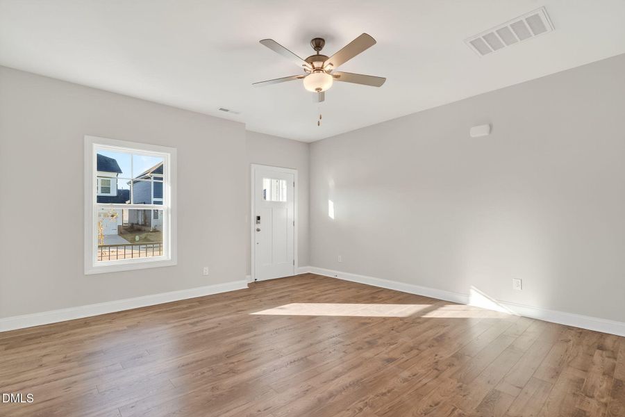 Ral_Knightdale_310 (8)