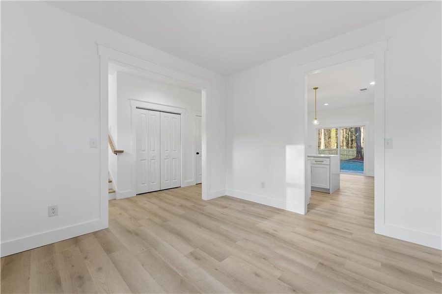 Spacious, unfurnished interior of a new home in , Acworth (Image 21). Spacious, unfurnished interior of a new home in , Acworth (Image 21).