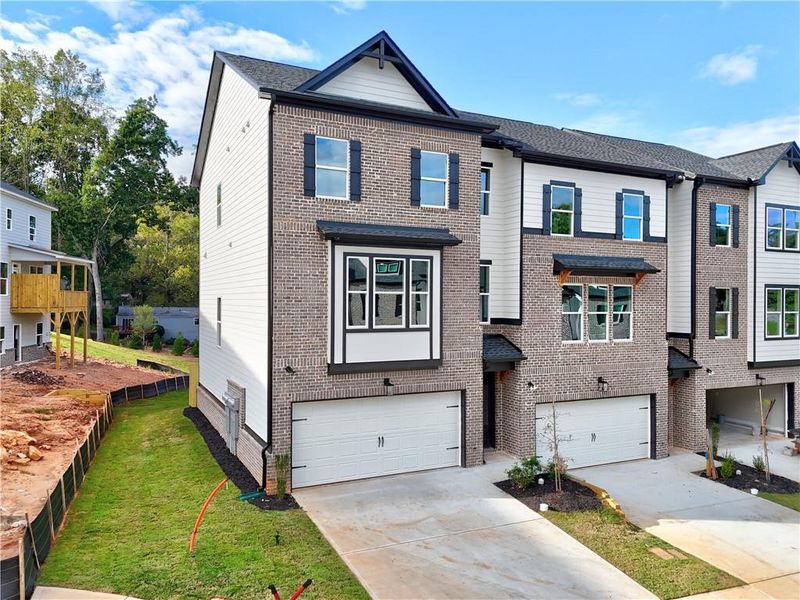 Exterior details and patio area of a home in , Tucker (Image 2).