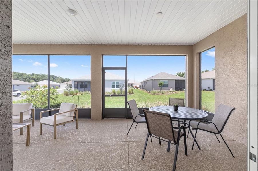 Exterior details and patio area of a home in , Ocala (Image 22).