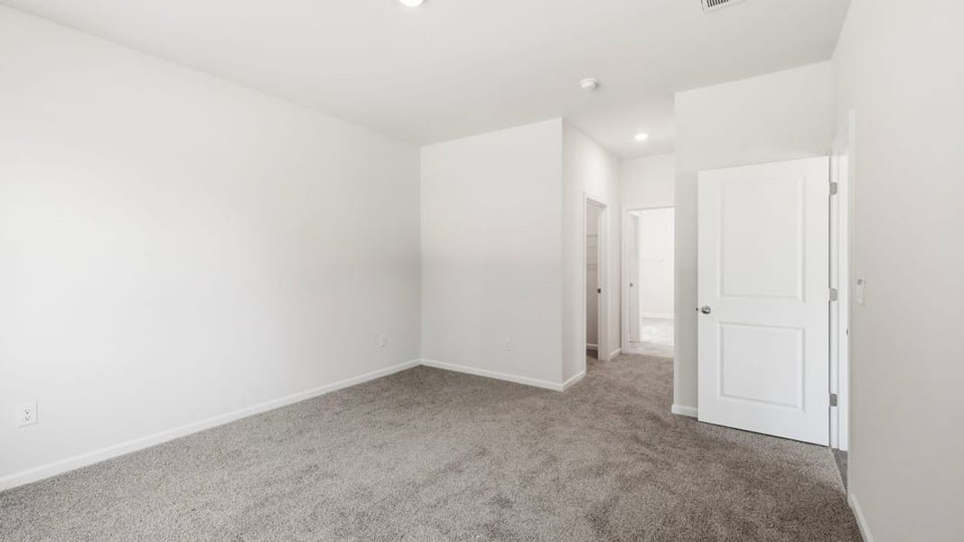 Spacious, unfurnished interior of a new home in Pine Lake Estates, Anderson (Image 35). Spacious, unfurnished interior of a new home in Pine Lake Estates, Anderson (Image 35).