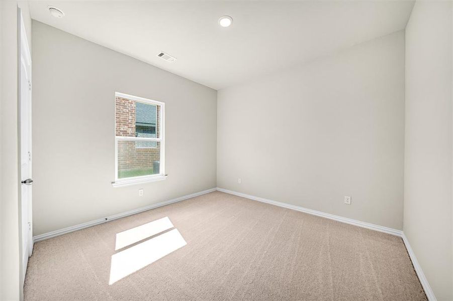 Spacious, unfurnished interior of a new home in Liberty Pointe, Gainesville (Image 18). Spacious, unfurnished interior of a new home in Liberty Pointe, Gainesville (Image 18).