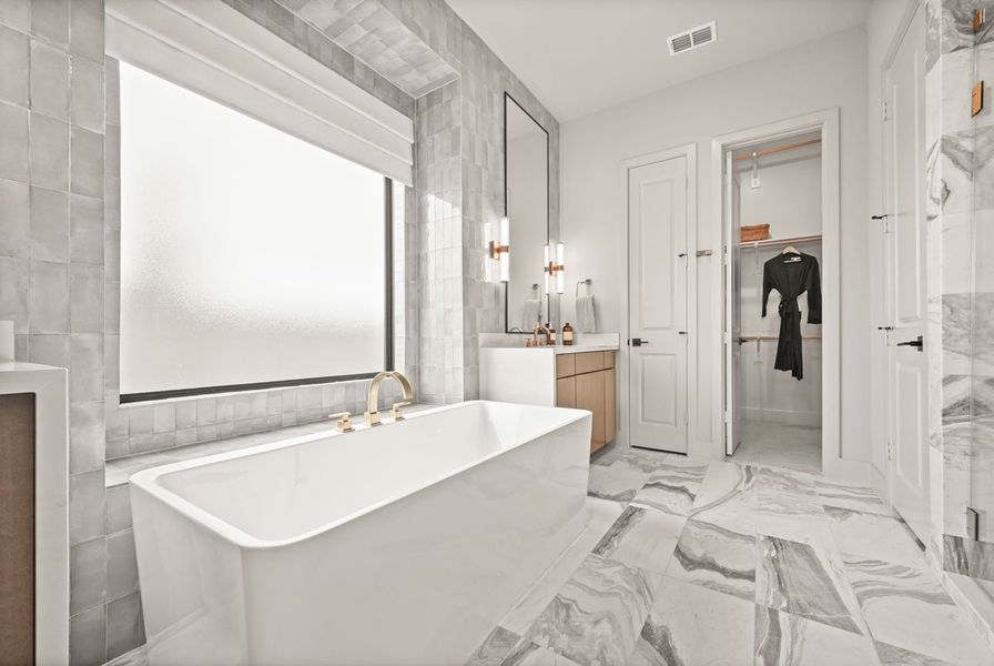 Furnished interior view inside a new home in Jubilee 45' 70', Hockley (Image 28).