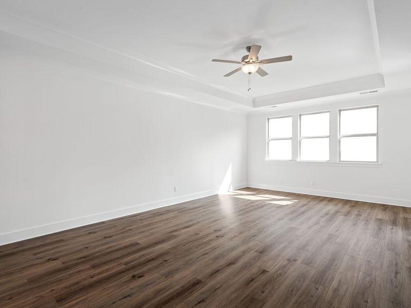 Spacious, unfurnished interior of a new home in Shelton Square, Murfreesboro (Image 52).