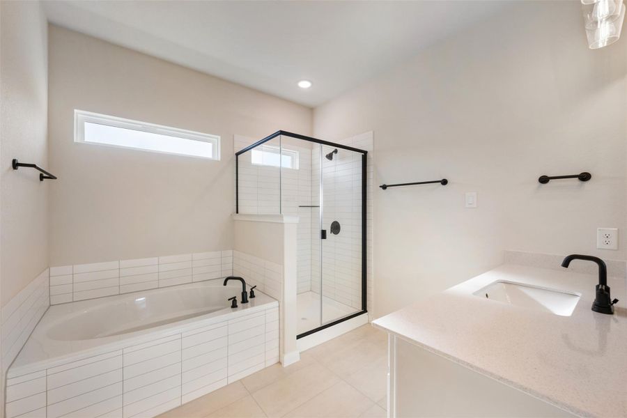 Representative images and renderings are for illustrative purposes. Actual structural options and design finishes of home may vary.