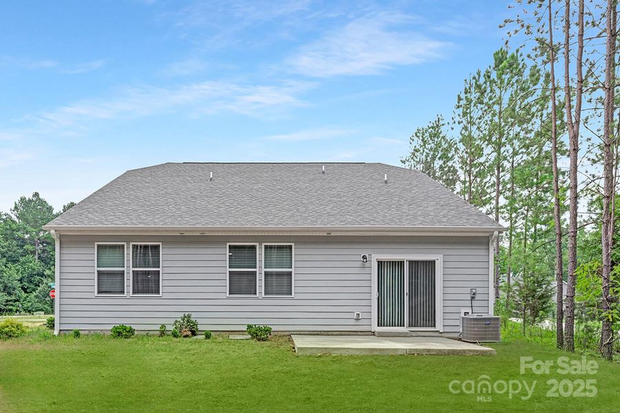 Front exterior of a new home in , Salisbury, NC, highlighting curb appeal (Image 20). Front exterior of a new home in , Salisbury, NC, highlighting curb appeal (Image 20).